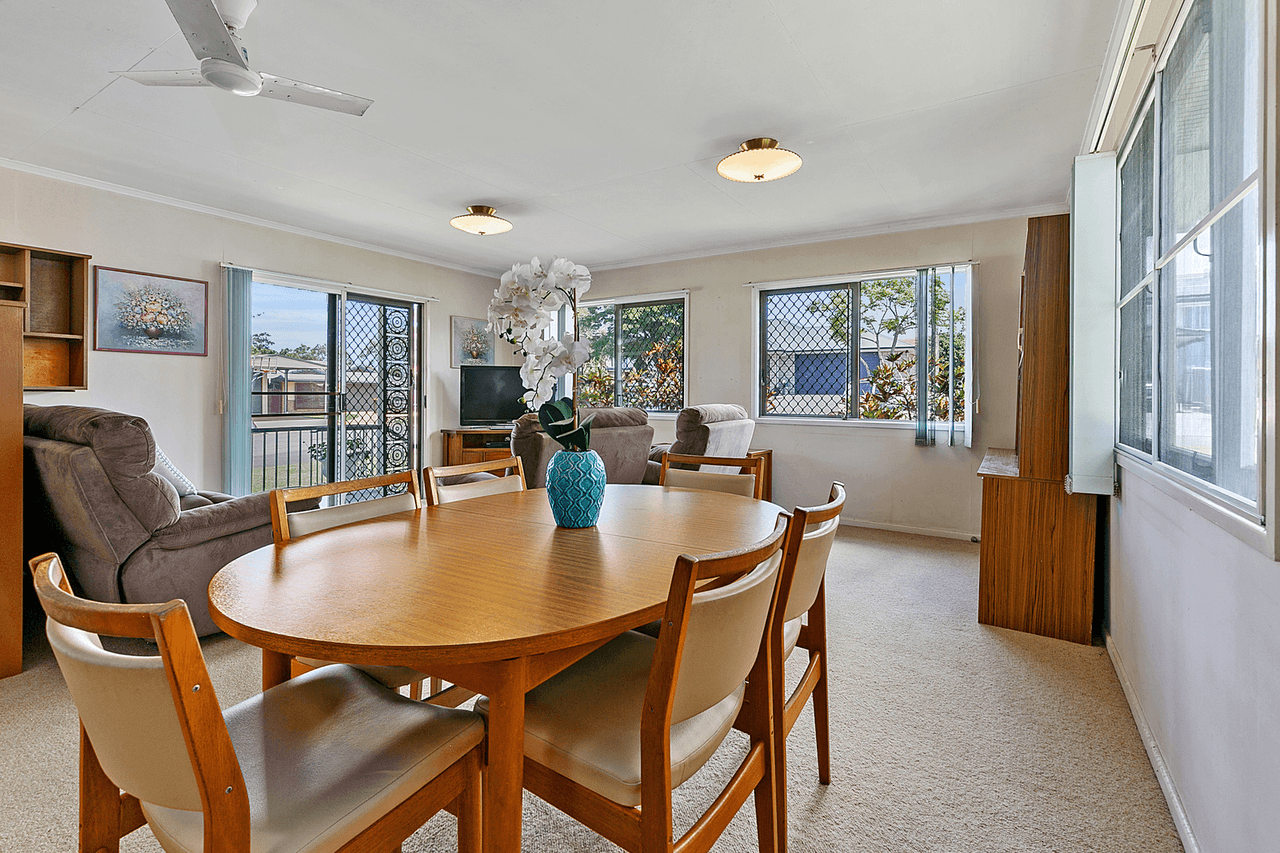 22 Cornucopia Street, MANLY WEST, QLD 4179