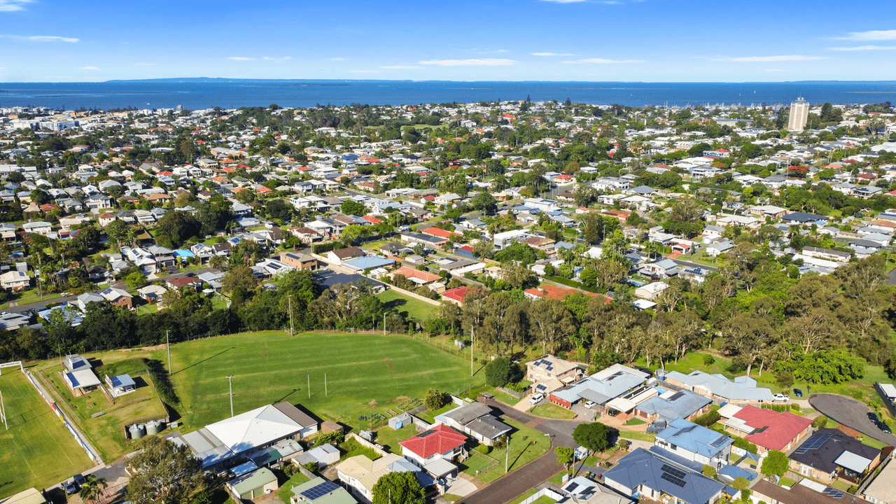 22 Cornucopia Street, MANLY WEST, QLD 4179