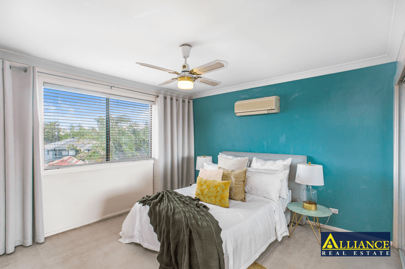 5 Drysdale Avenue, Picnic Point, NSW 2213