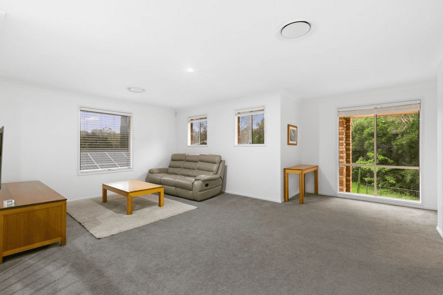 23 Banbrook Court, MOLENDINAR, QLD 4214