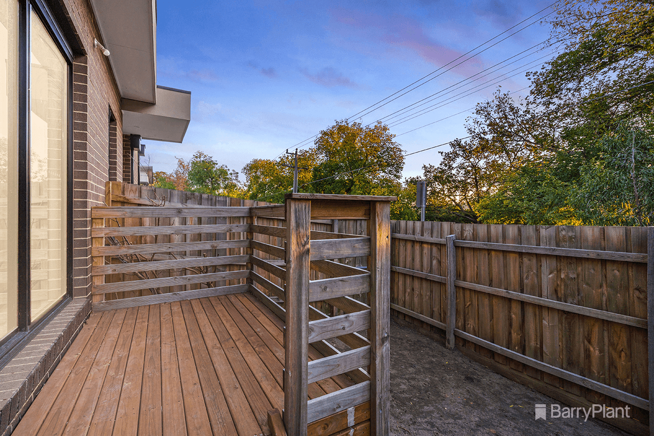 1 Surat Place, Lilydale, VIC 3140