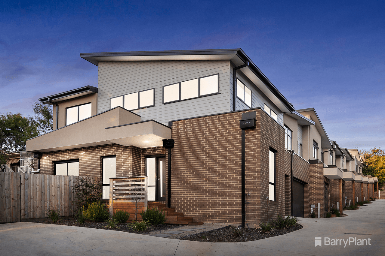 1 Surat Place, Lilydale, VIC 3140