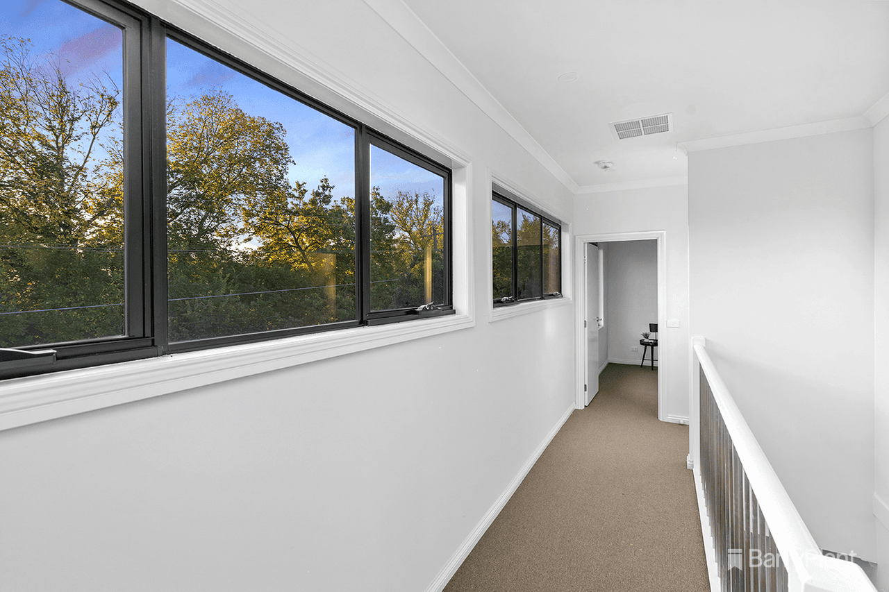 1 Surat Place, Lilydale, VIC 3140