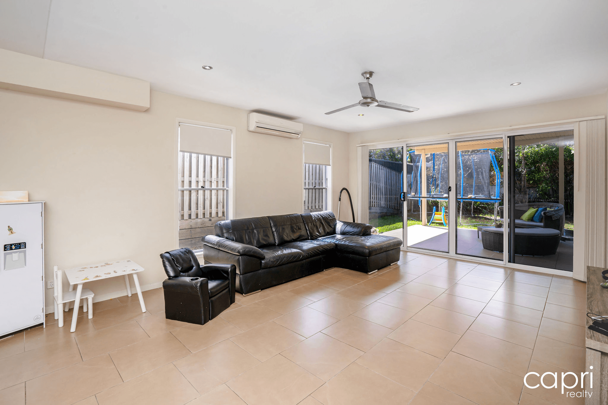 1/5 Ashton Street, LABRADOR, QLD 4215