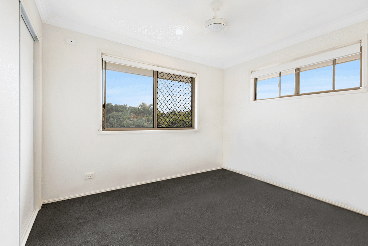 12 Hirono Court, PARKWOOD, QLD 4214