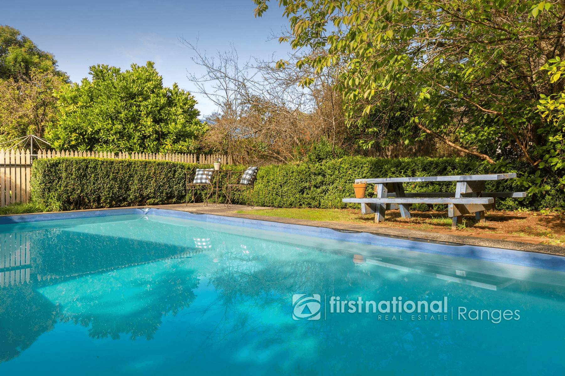 2 Royal Parade, EMERALD, VIC 3782