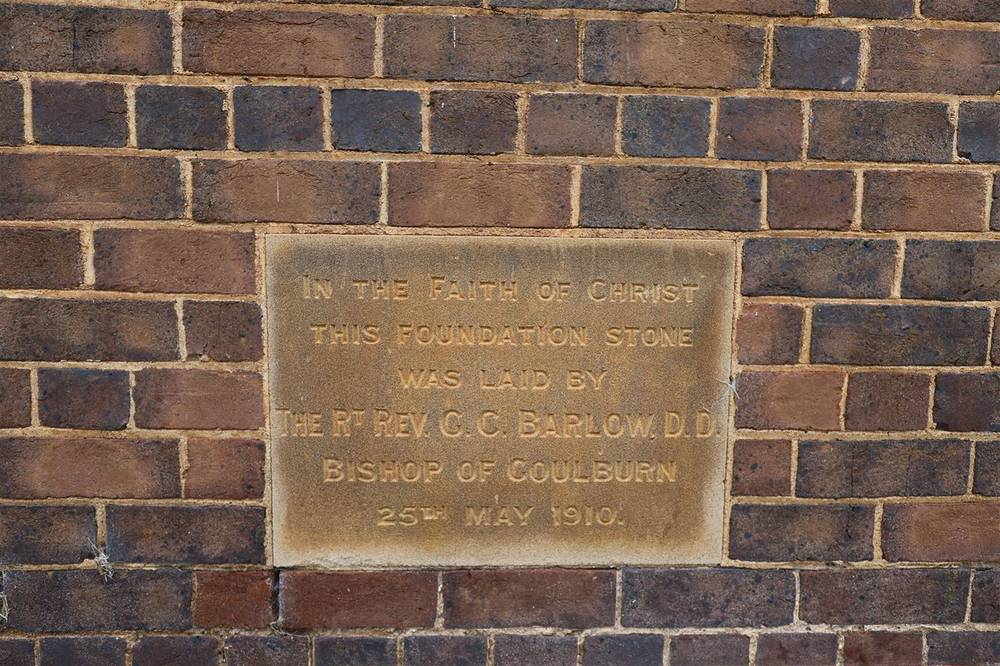 9 Dudauman Street, STOCKINBINGAL, NSW 2725