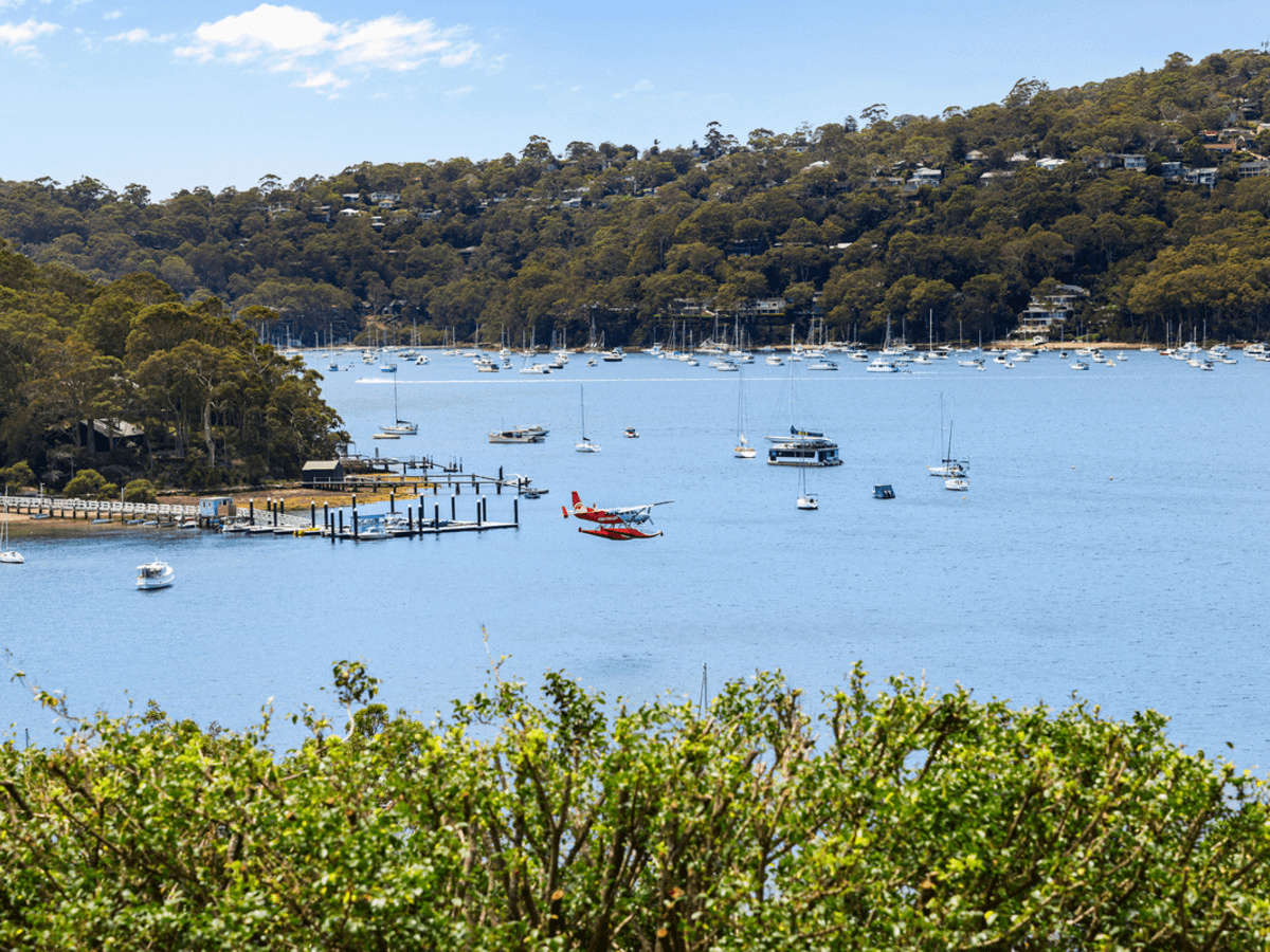 28 Eastview Road, CHURCH POINT, NSW 2105