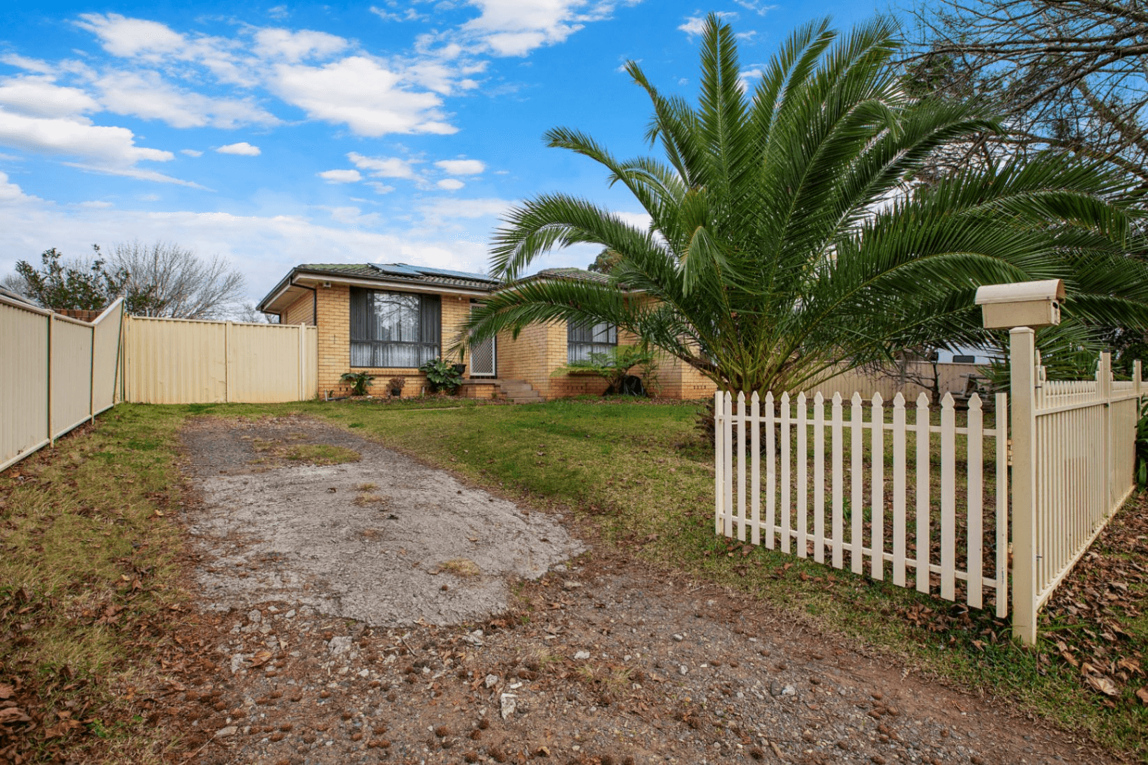 2 Andrew Town Place, Richmond, NSW 2753