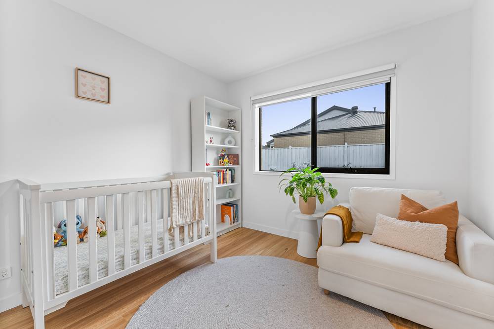 16 Milne Street, Sunbury, VIC 3429