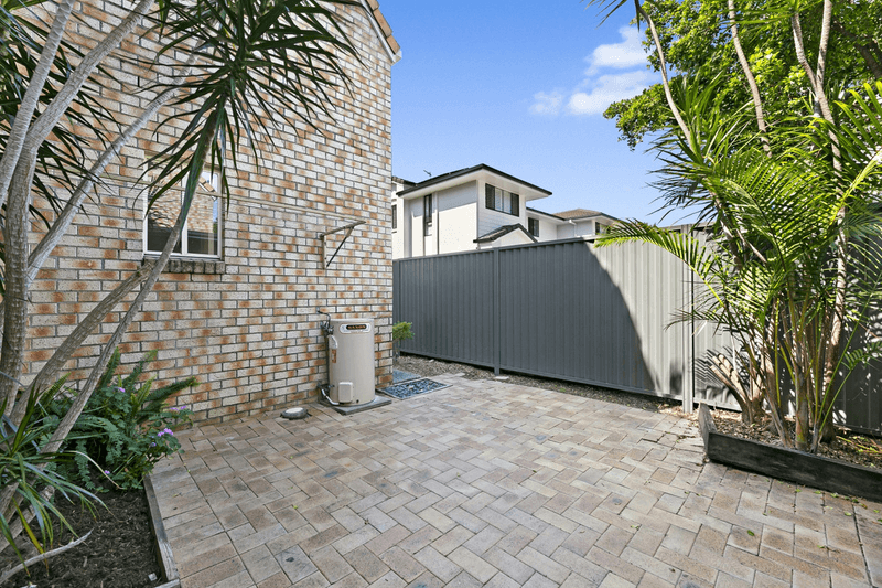 12/19 Blake Street, Southport, QLD 4215