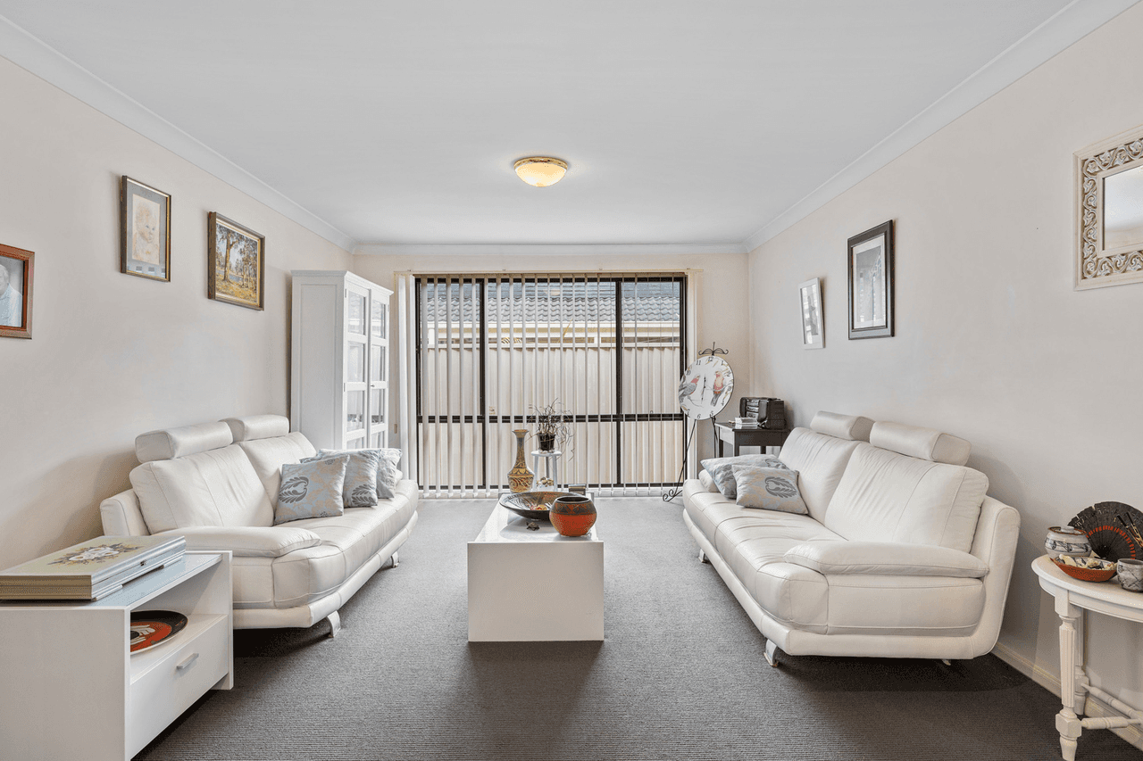 2 Spotted Gum Close, Hamlyn Terrace, NSW 2259