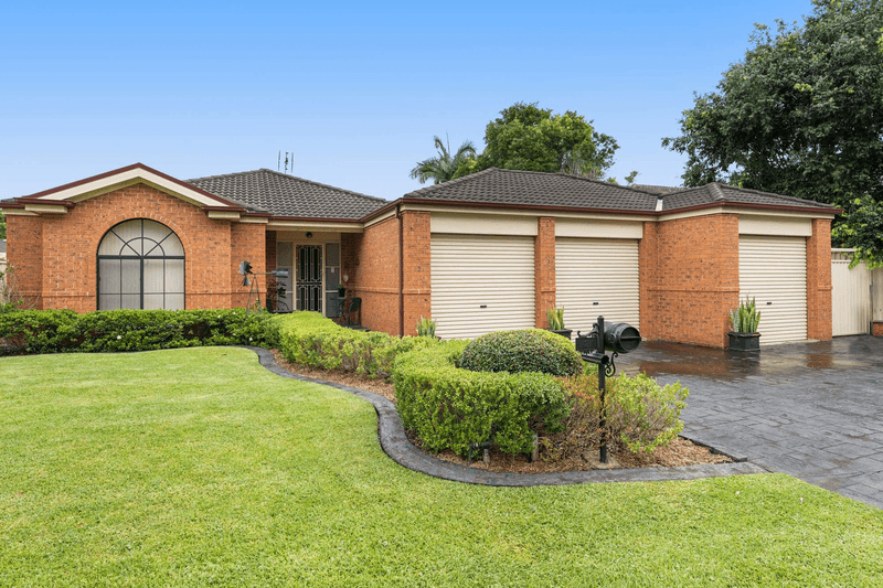 2 Spotted Gum Close, Hamlyn Terrace, NSW 2259