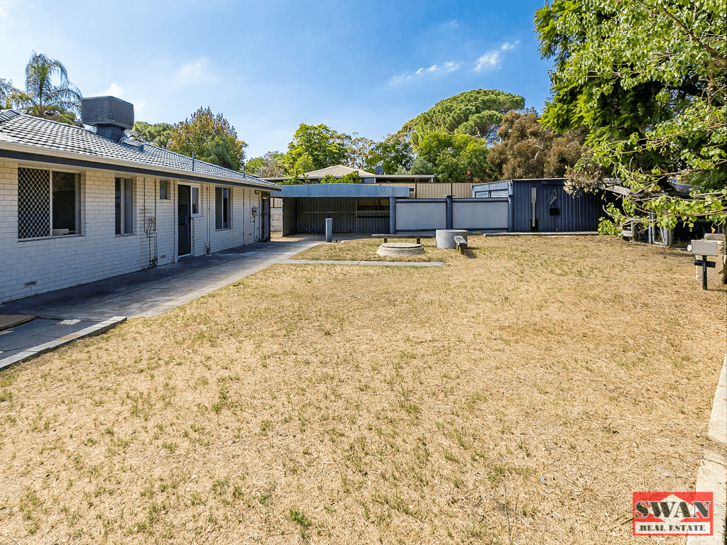 8 Woodbridge Cl, Swan View, WA 6056