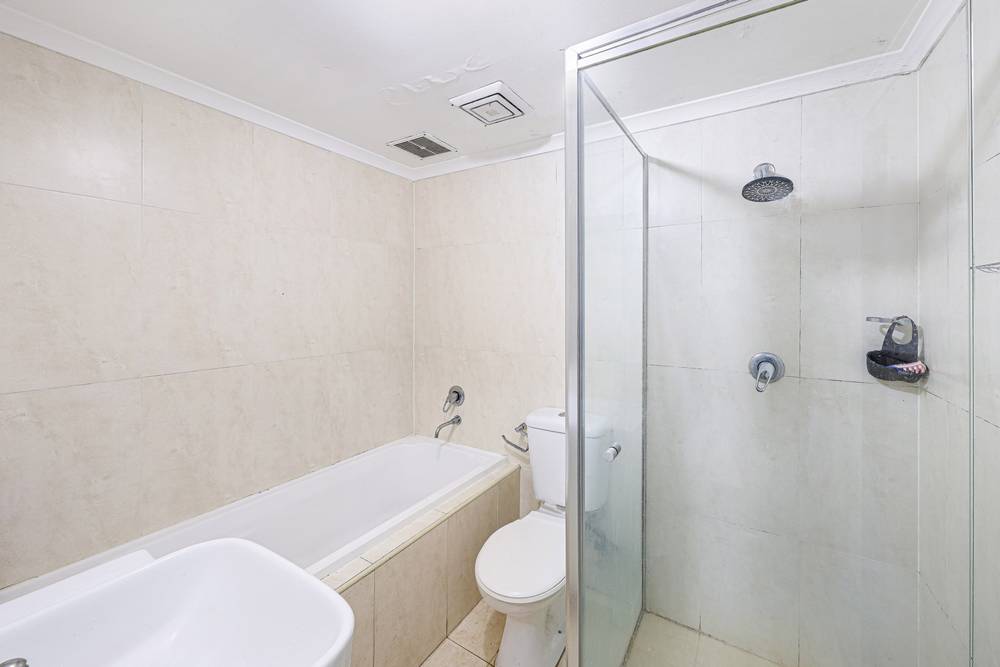 29/8 Lachlan Street, Liverpool, NSW 2170