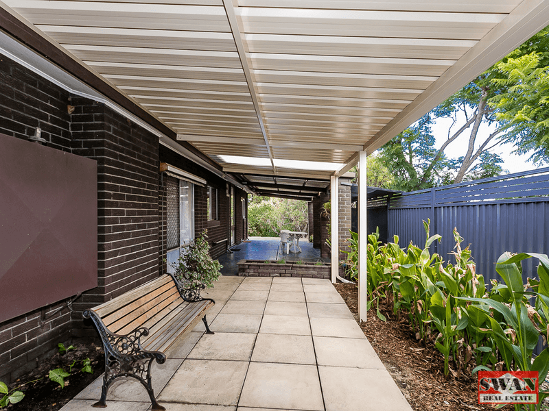 4 Tunnel Rd, Swan View, WA 6056