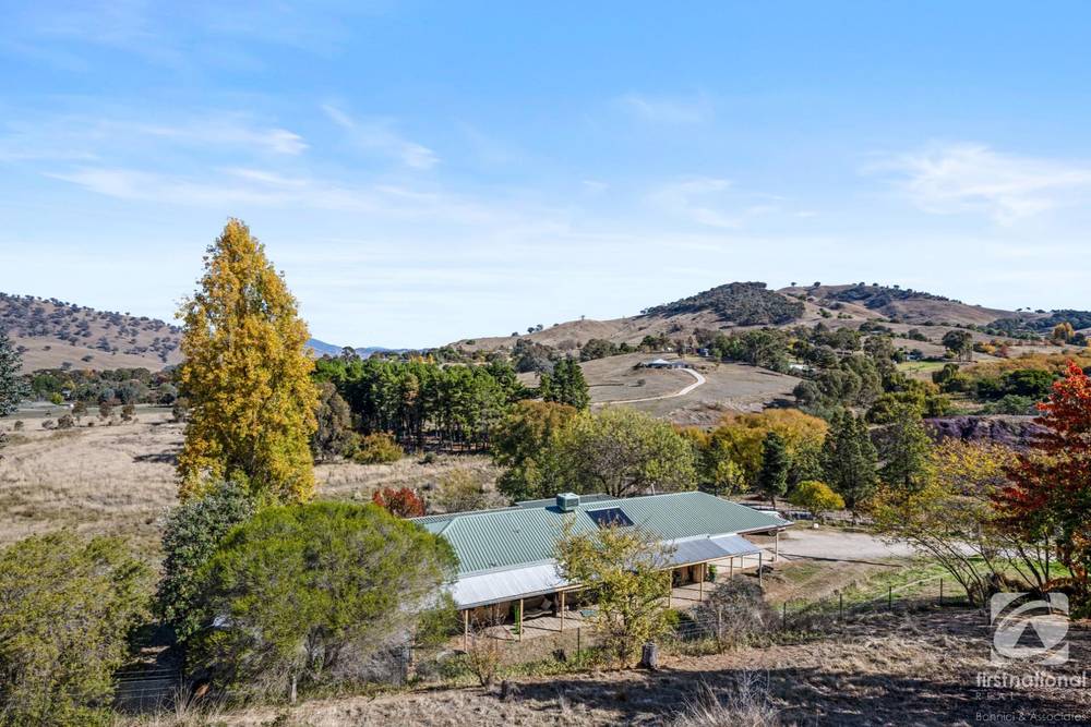 4 Hollow Street, Bethanga, VIC 3691