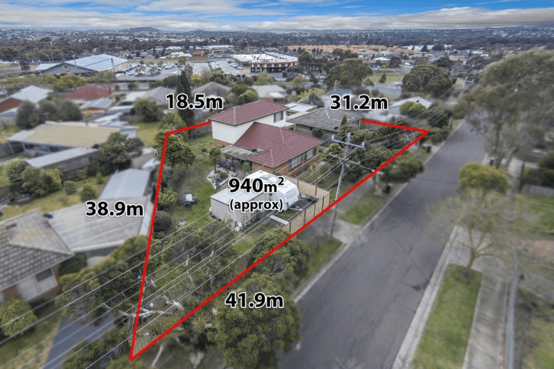 4 Forrest Street, SUNBURY, VIC 3429