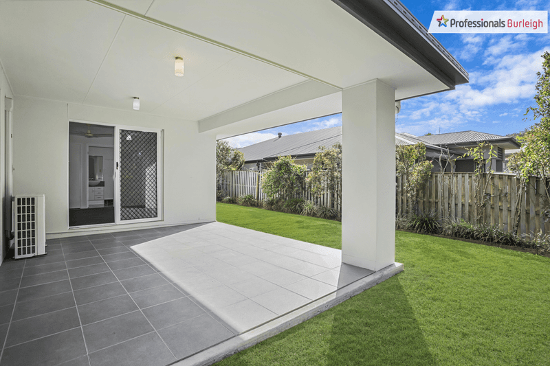 11 Northern Skies Terrace, MAUDSLAND, QLD 4210