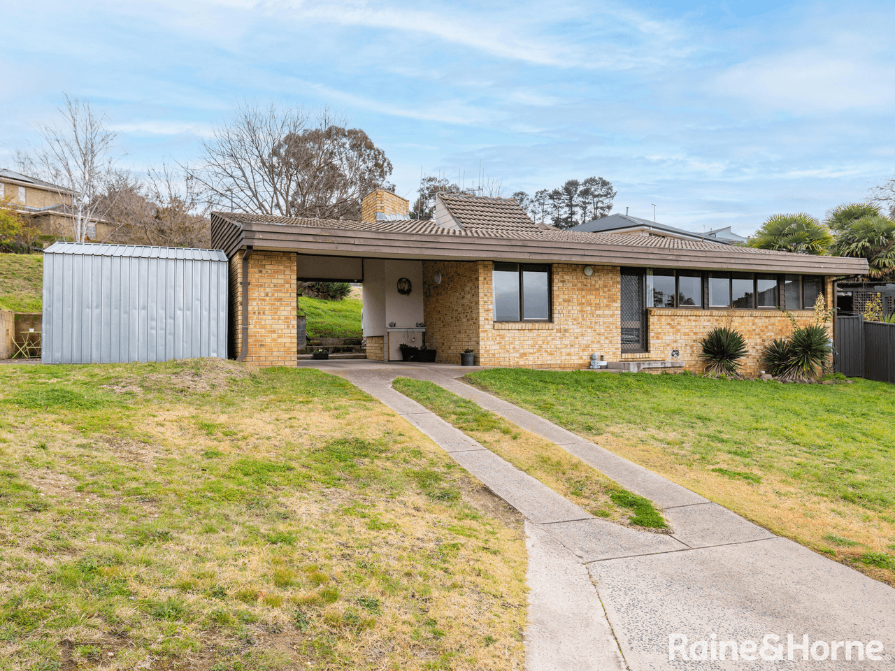 2 De Clouett Place, WINDRADYNE, NSW 2795