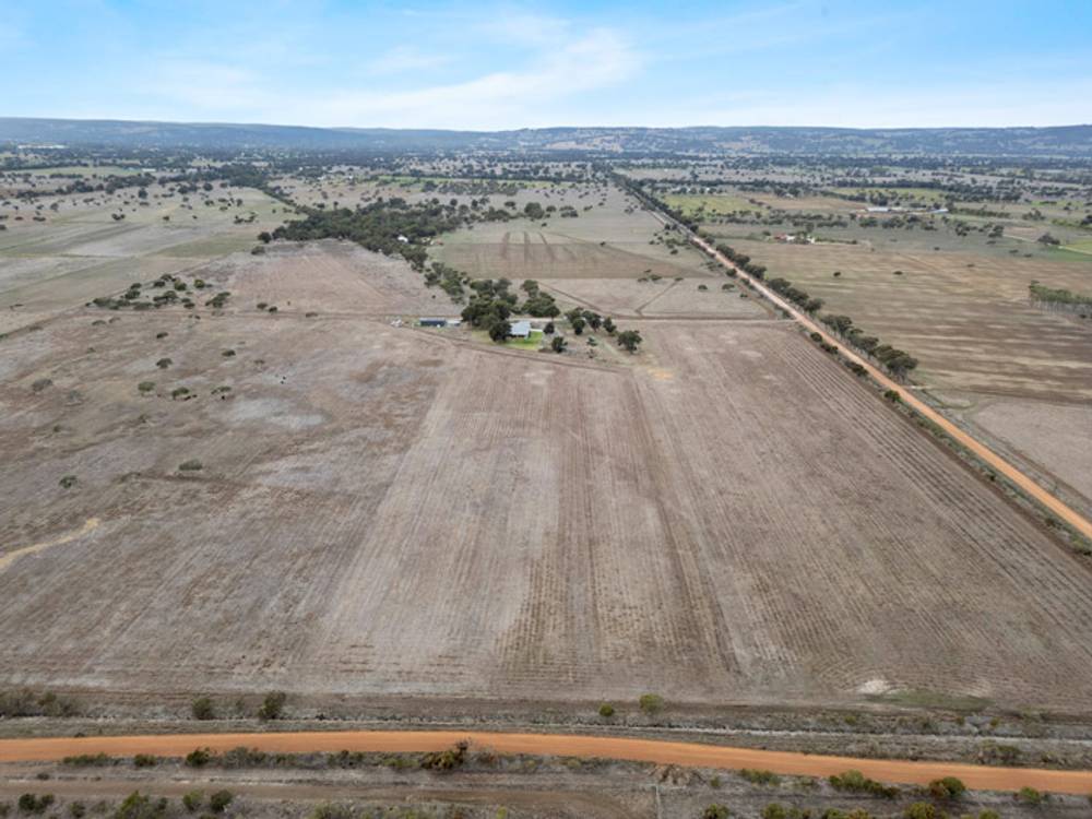 402 Leitch Road, WOKALUP, WA 6221