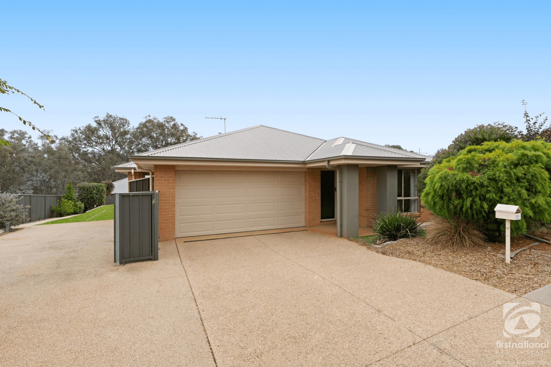 12 Maclure Road, Thurgoona, NSW 2640