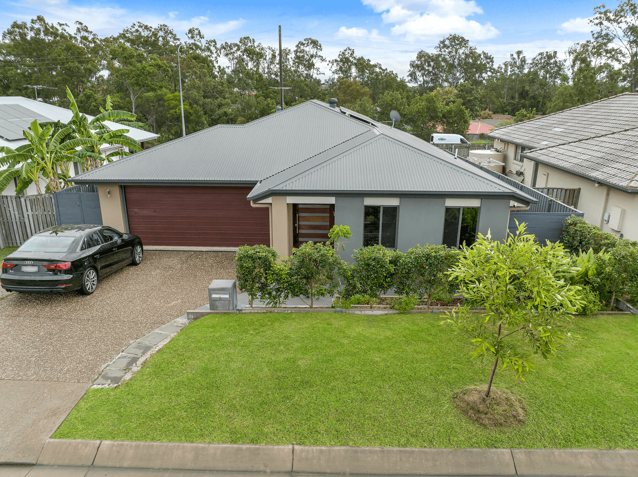 19 Dinnigan Crescent, DURACK, QLD 4077