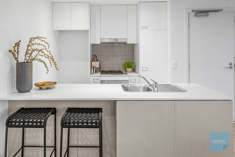 15/76 The Esplanade, CAROLINE SPRINGS, VIC 3023