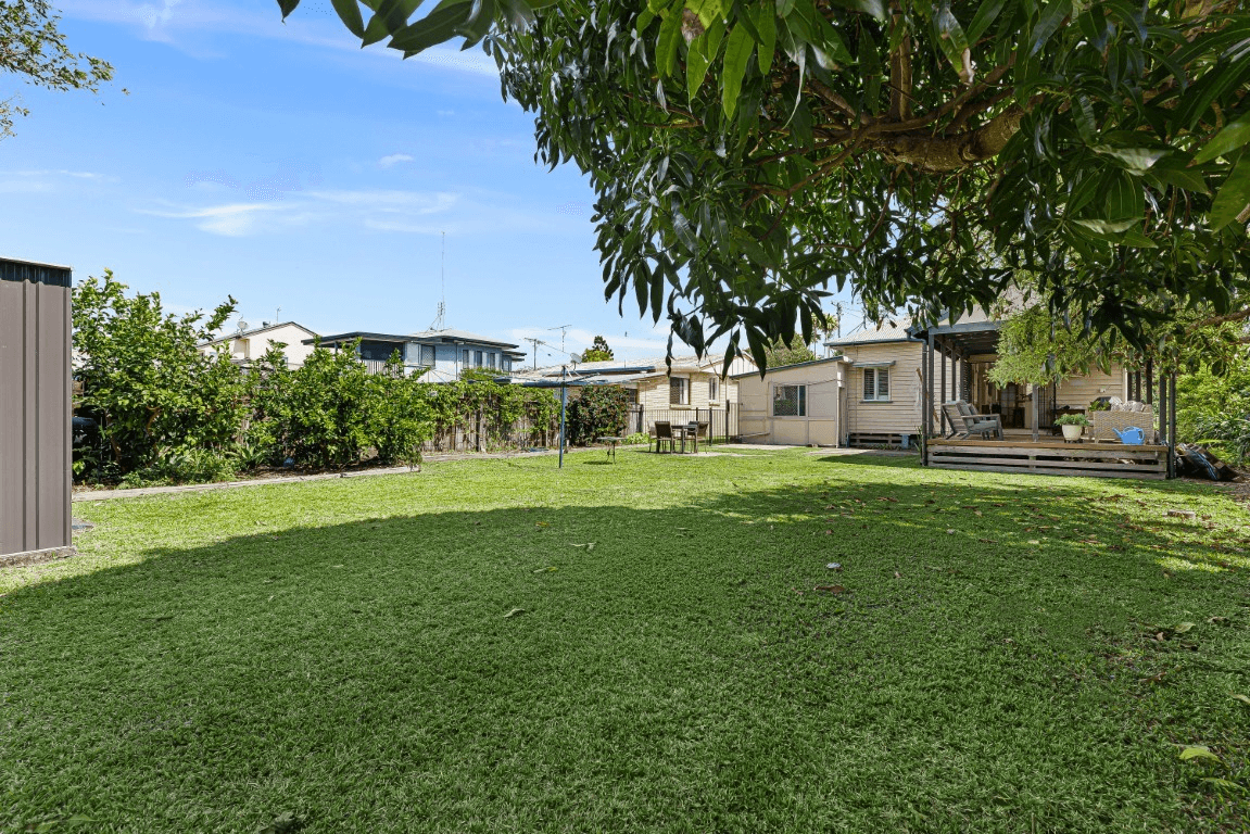 3 Taylor Avenue, Golden Beach, QLD 4551