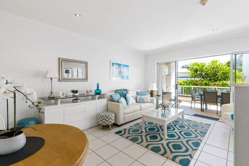 4/483 Golden Four Drive, TUGUN, QLD 4224