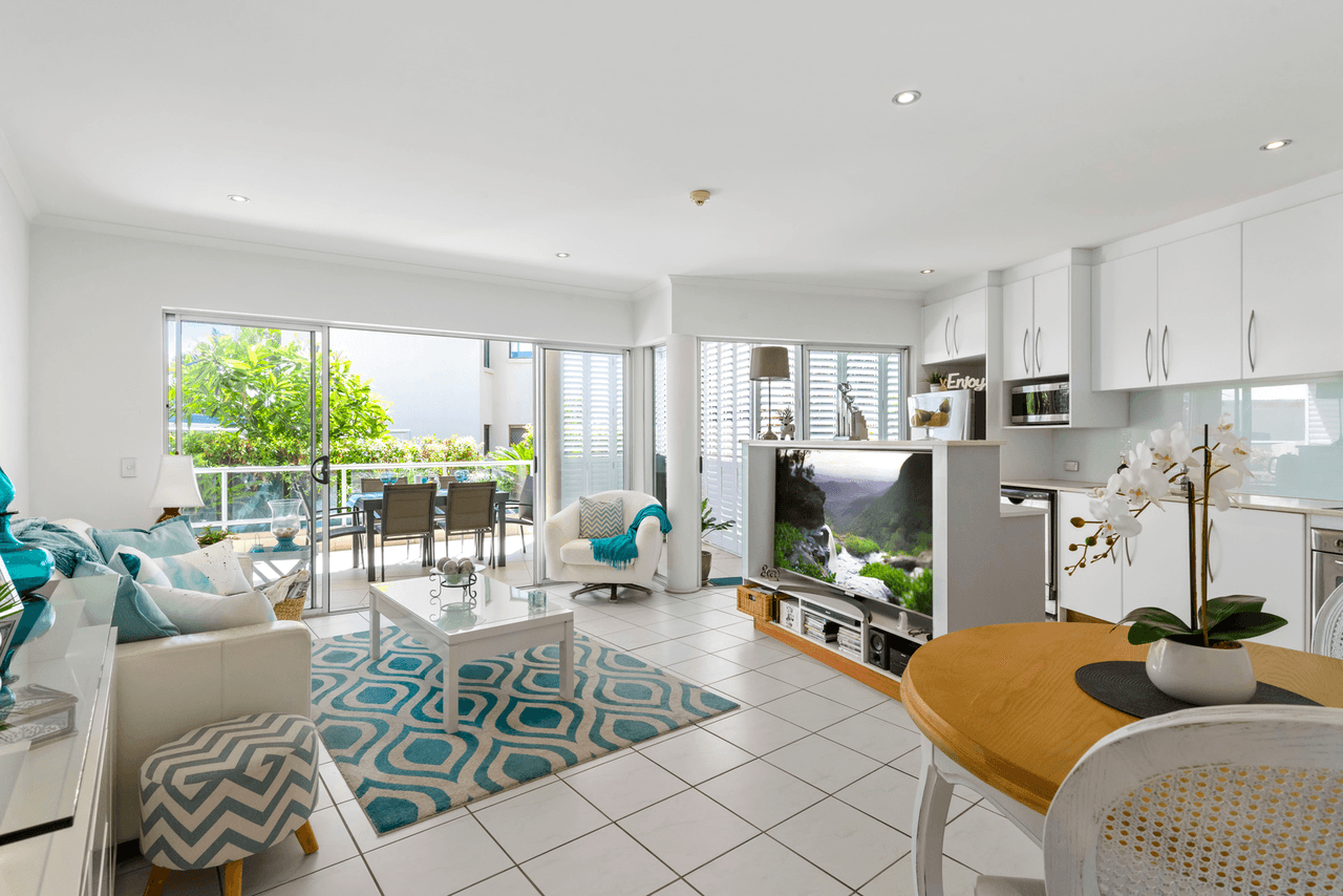 4/483 Golden Four Drive, TUGUN, QLD 4224