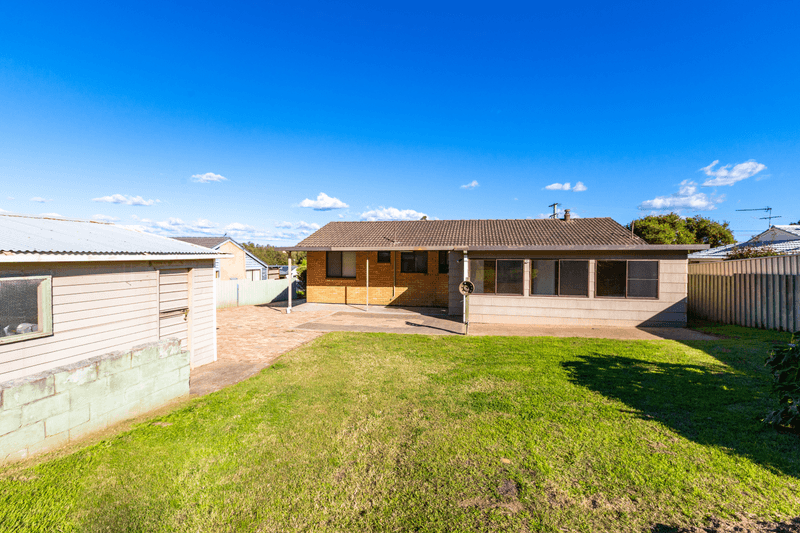 14 Church Street, East Branxton, NSW 2335