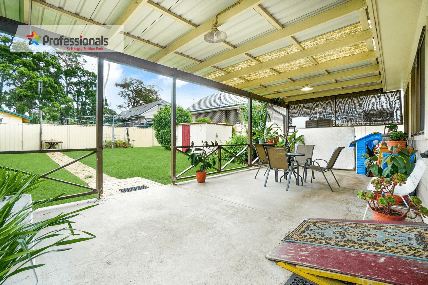 30 Canberra Street, Oxley Park, NSW 2760