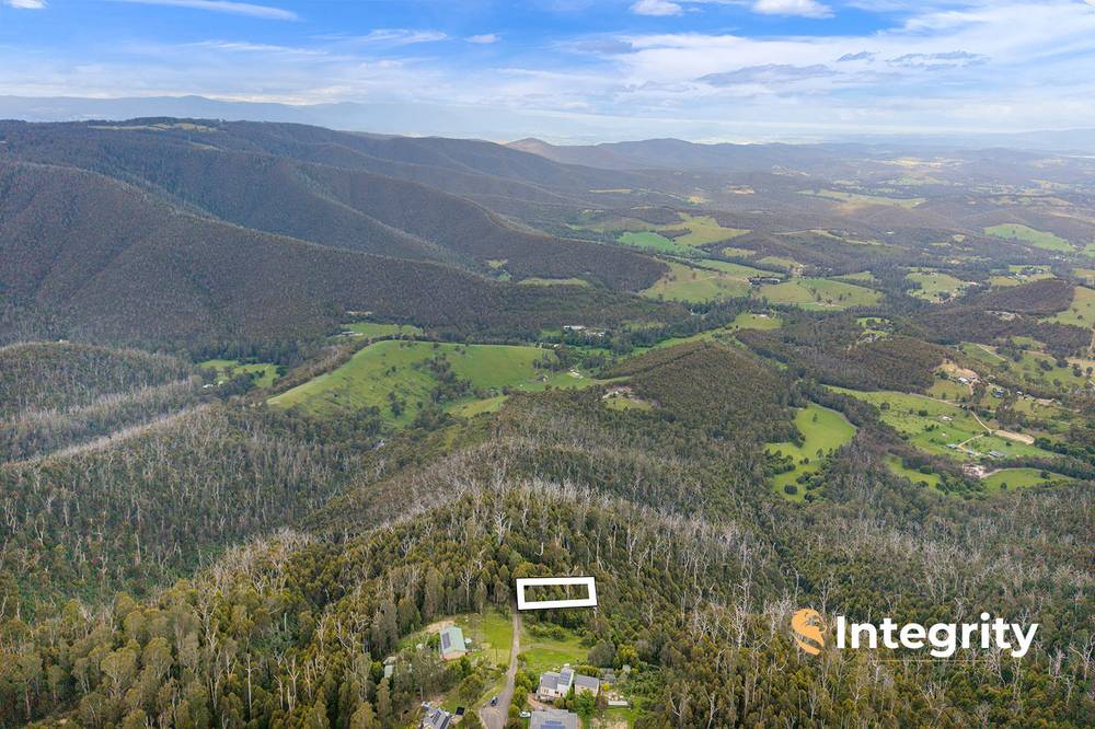 52 Pine Ridge Road, Kinglake West, VIC 3757