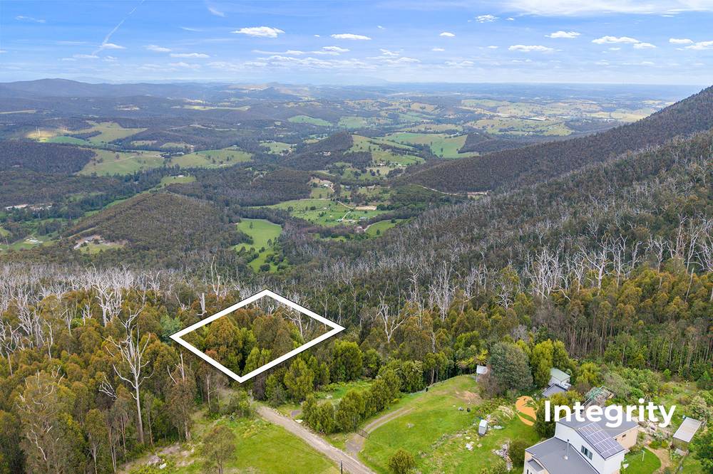 52 Pine Ridge Road, Kinglake West, VIC 3757