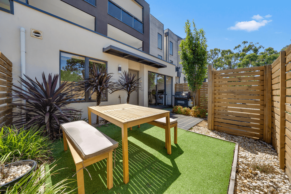 9 Lilliana Boulevard, CARRUM DOWNS, VIC 3201