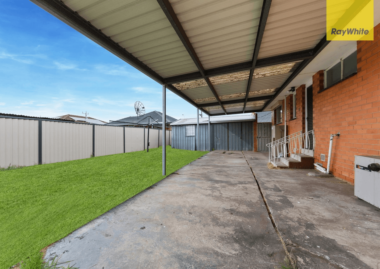 2a Cowper Avenue, ST ALBANS, VIC 3021