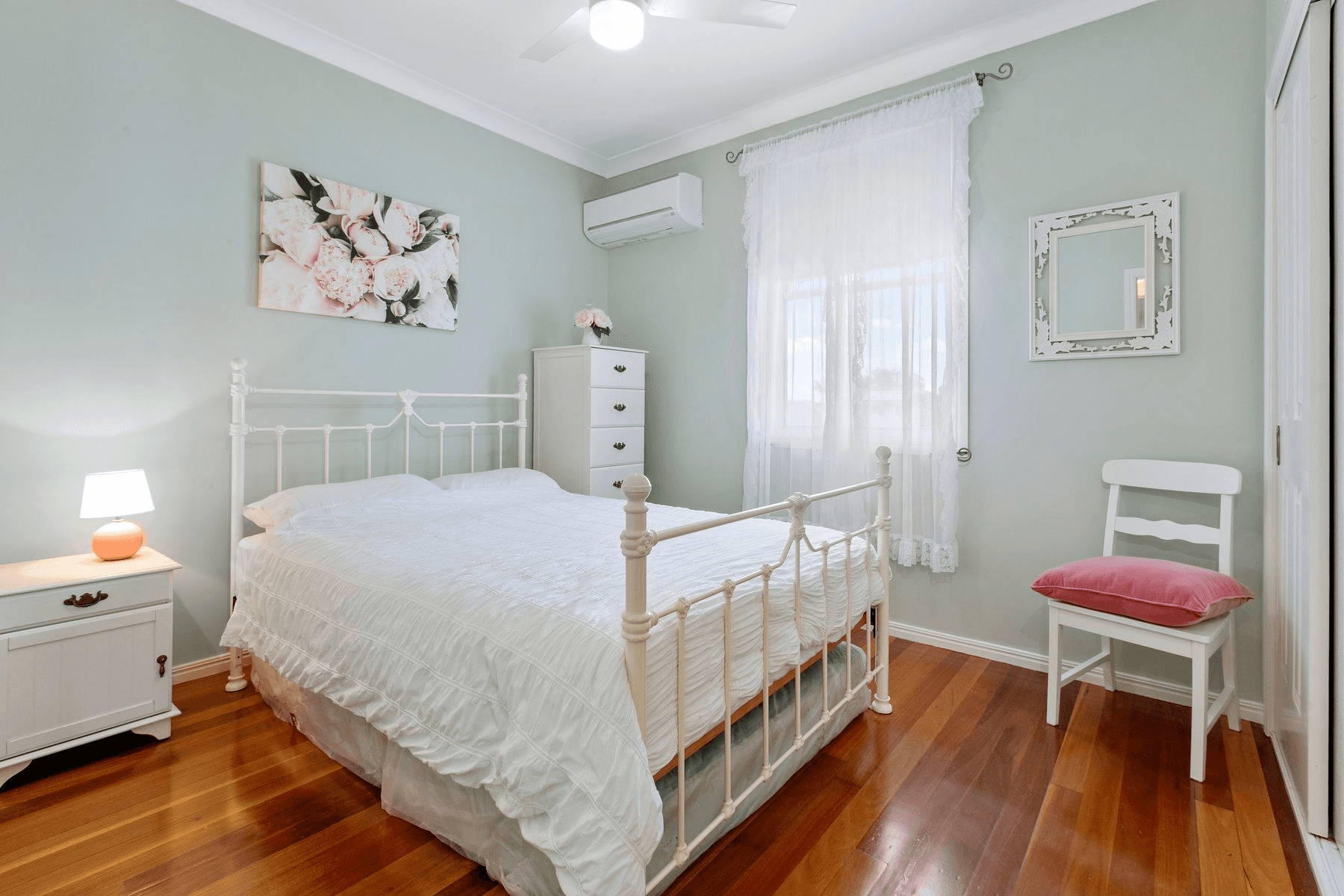 10 Willmott Street, VICTORIA POINT, QLD 4165