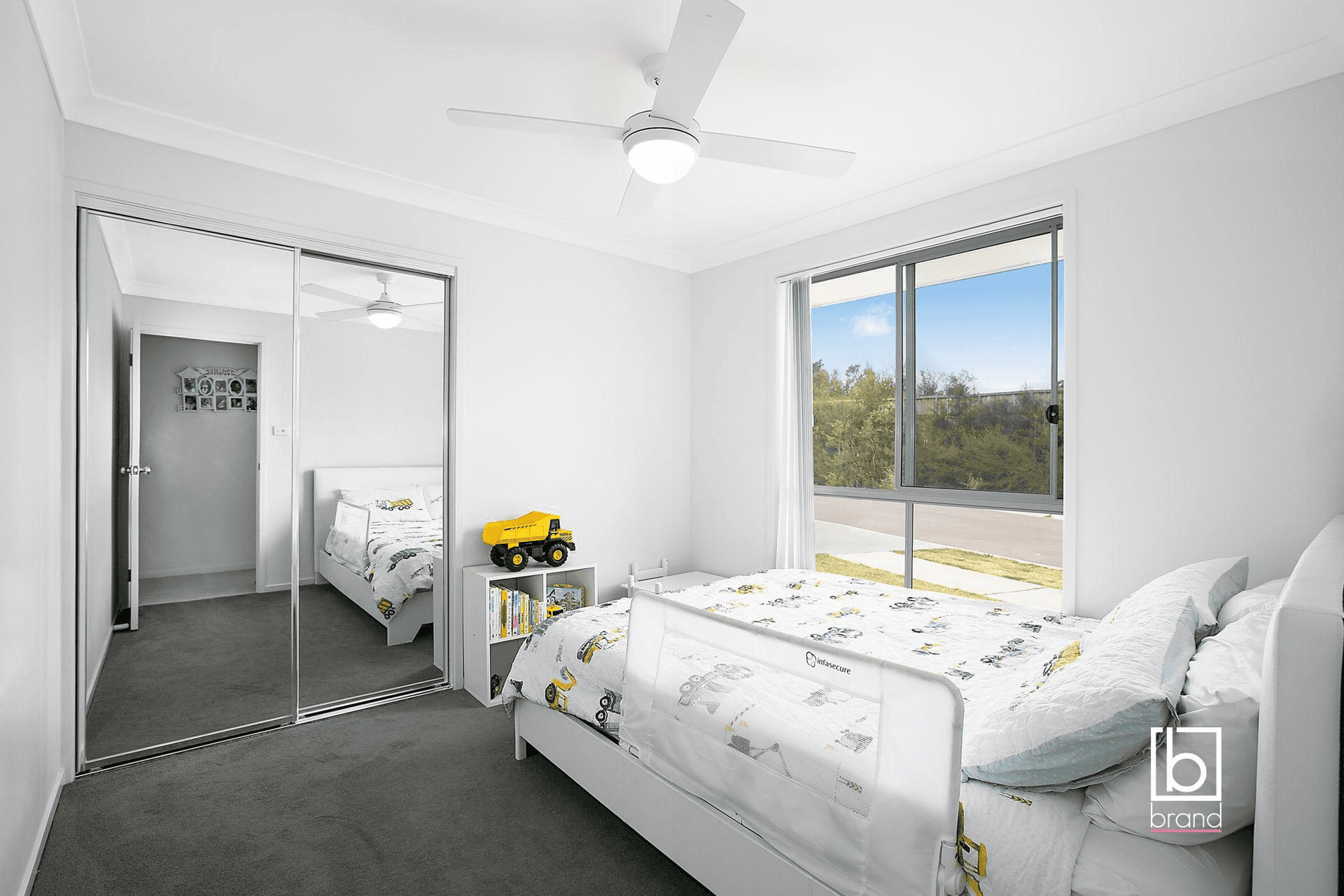 13 Hampton Court, WOONGARRAH, NSW 2259