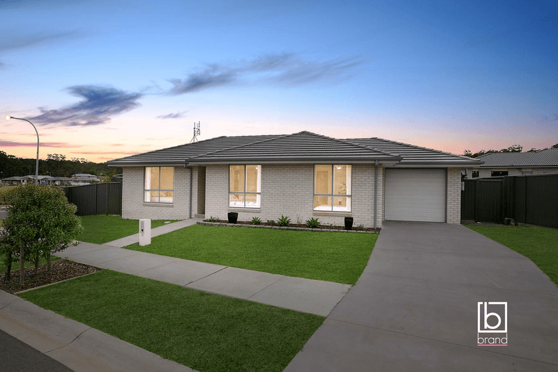 13 Hampton Court, WOONGARRAH, NSW 2259