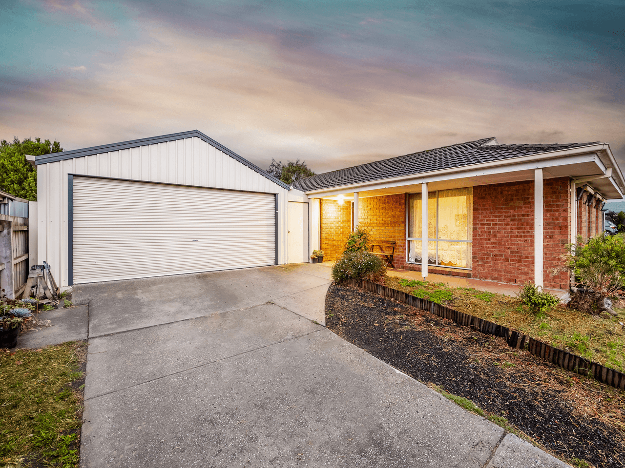 61 Willora Crescent, CRANBOURNE WEST, VIC 3977