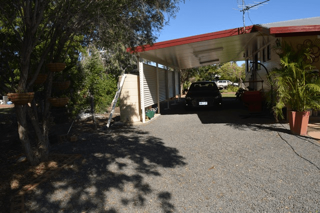 40 Gidyea Street, BARCALDINE, QLD 4725