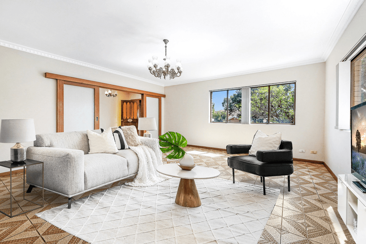 55 Vivienne Street, KINGSGROVE, NSW 2208