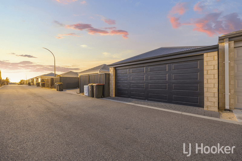 7 Dunk Street, YANCHEP, WA 6035