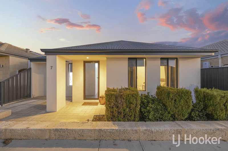 7 Dunk Street, YANCHEP, WA 6035