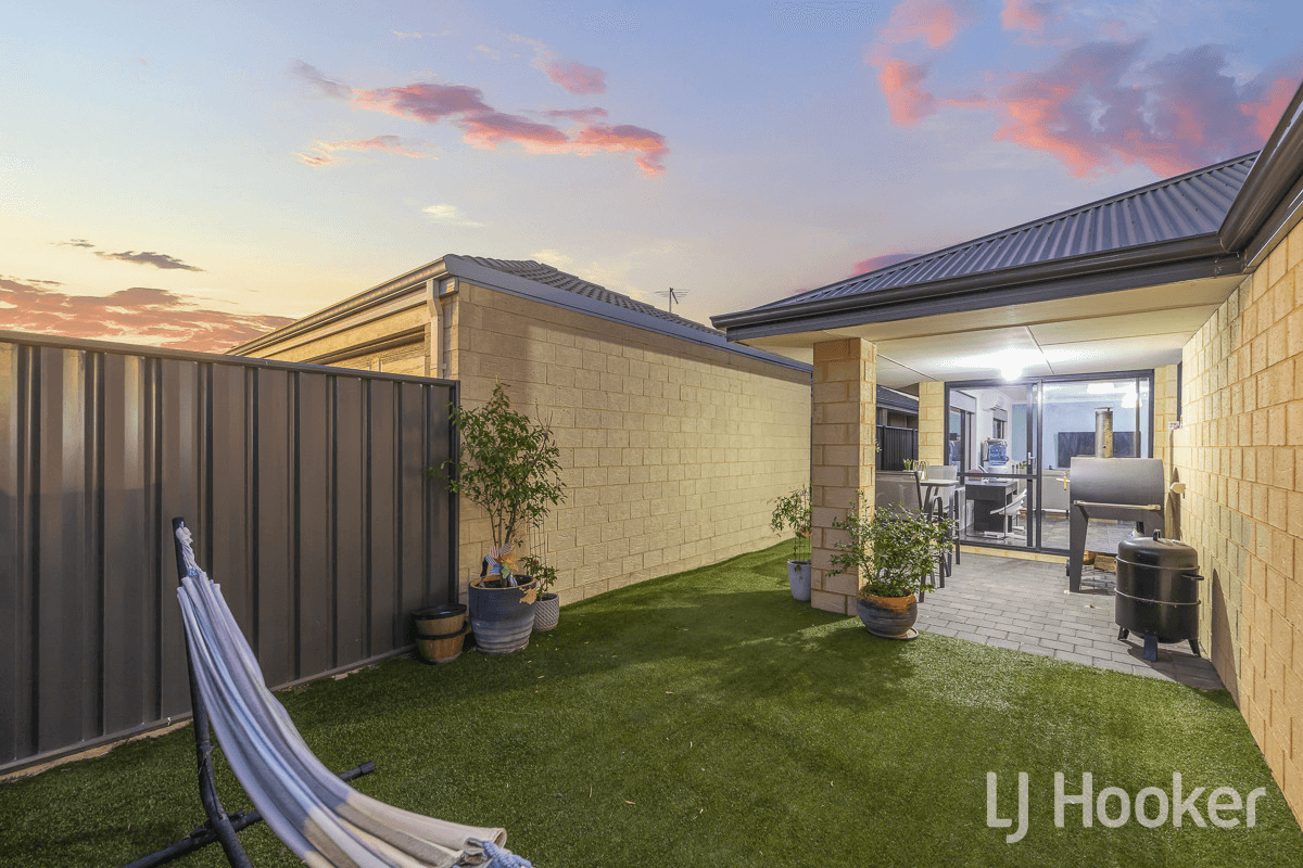 7 Dunk Street, YANCHEP, WA 6035