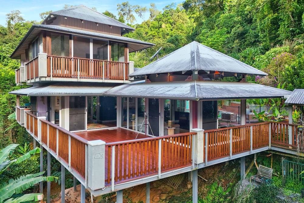 30-32 Chatham Terrace, Smithfield, QLD 4878