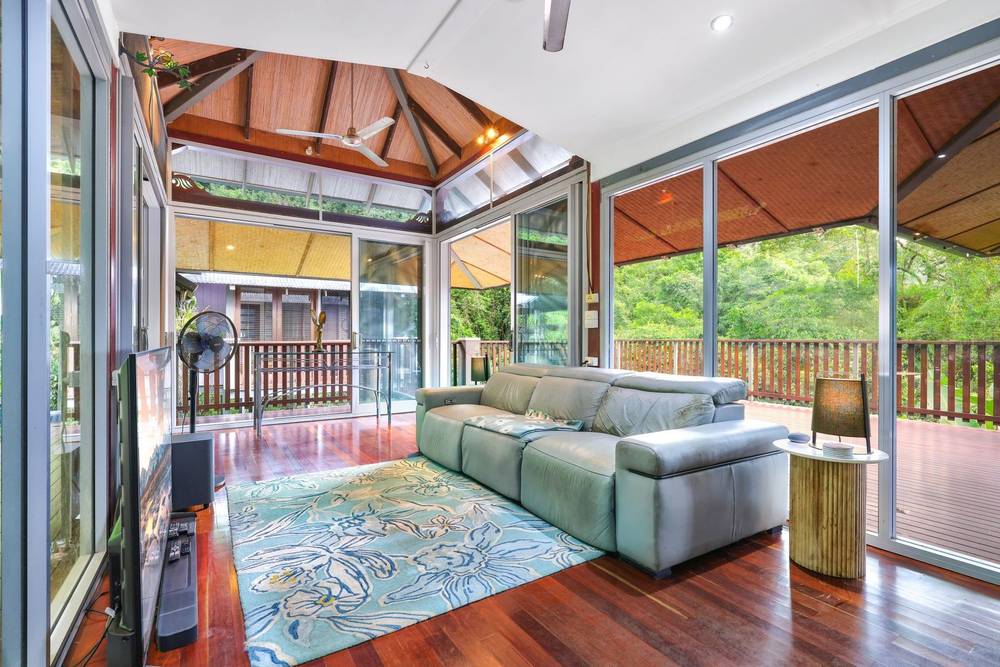 30-32 Chatham Terrace, Smithfield, QLD 4878