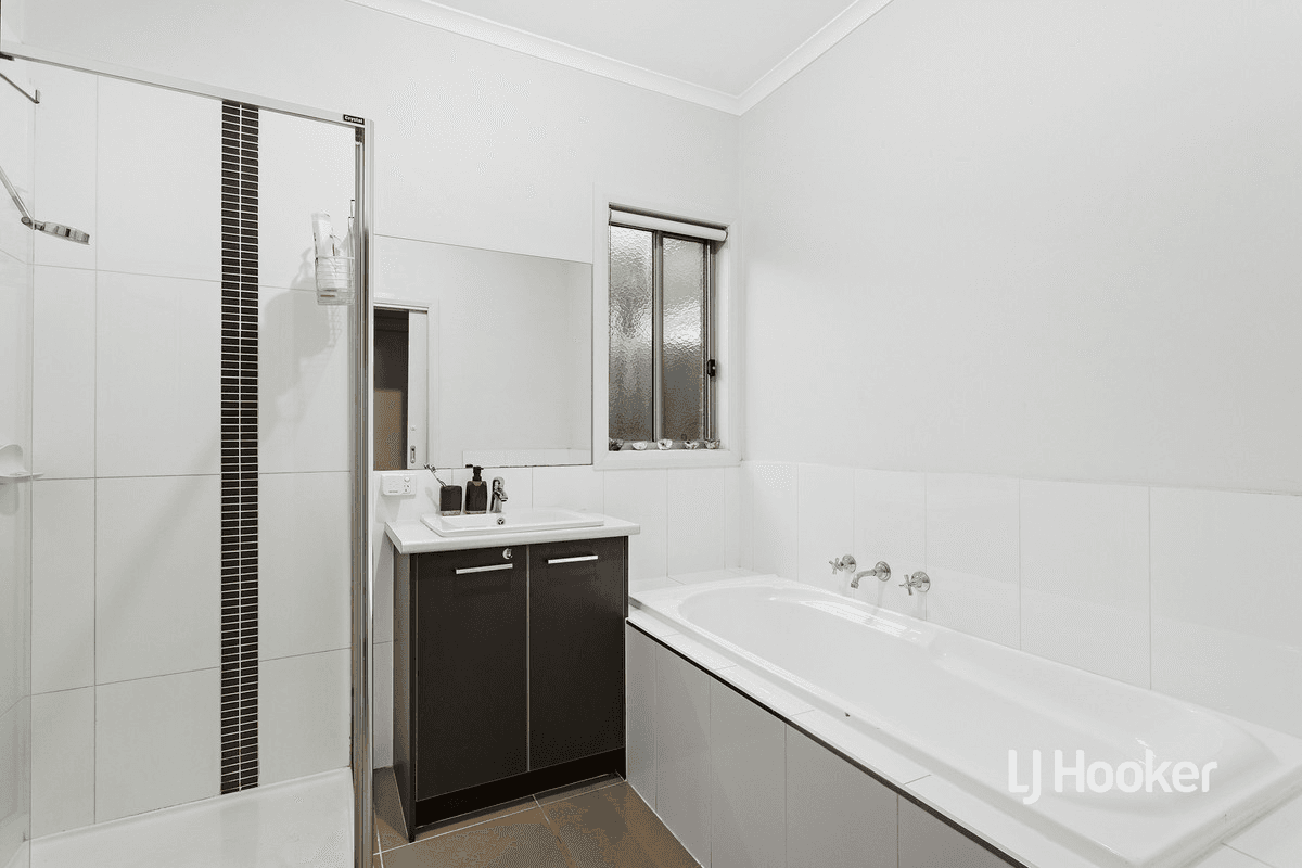 2/33 Memphis Drive, TRUGANINA, VIC 3029