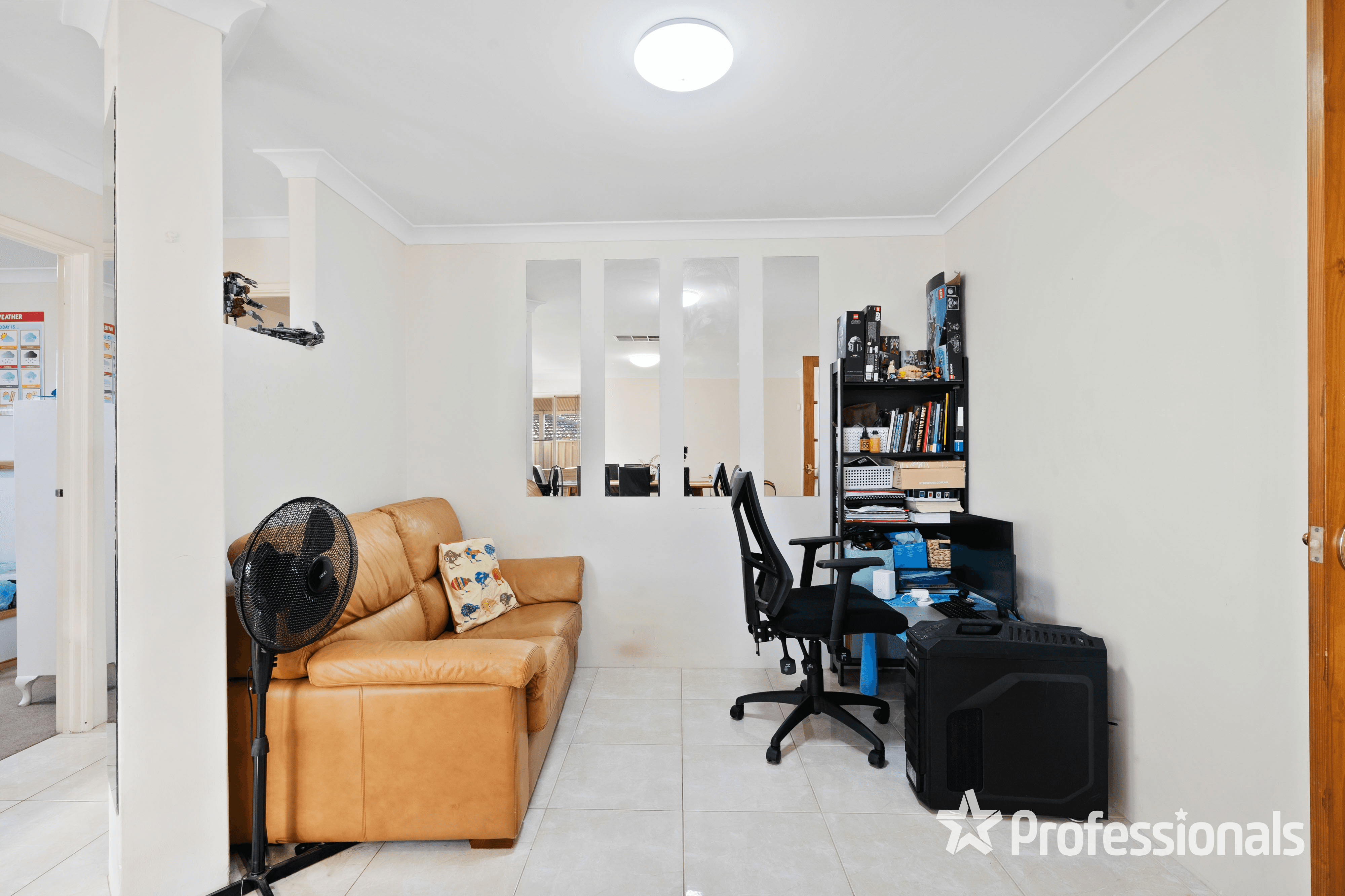 32 Napier Road, MARANGAROO, WA 6064